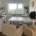 Hillcrest House Apartment