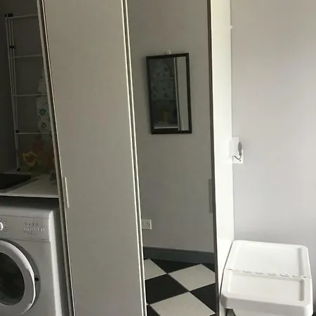 Apartment Hillcrest House